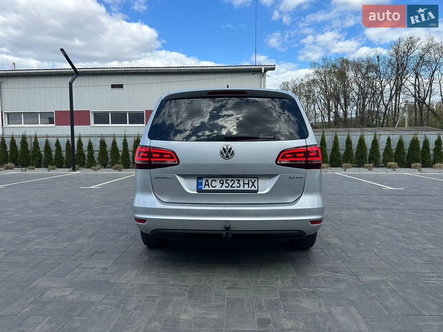 2017 Volkswagen Sharan - мініатюра 10