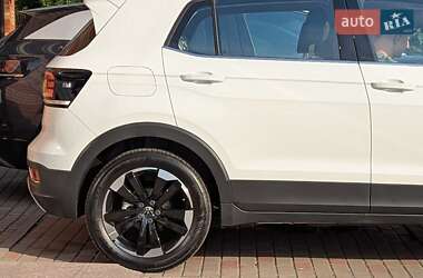 Внедорожник / Кроссовер Volkswagen T-Cross 2024 в 