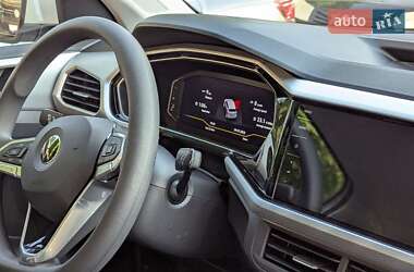 Внедорожник / Кроссовер Volkswagen T-Cross 2024 в 