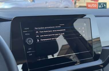 Внедорожник / Кроссовер Volkswagen T-Cross 2024 в 