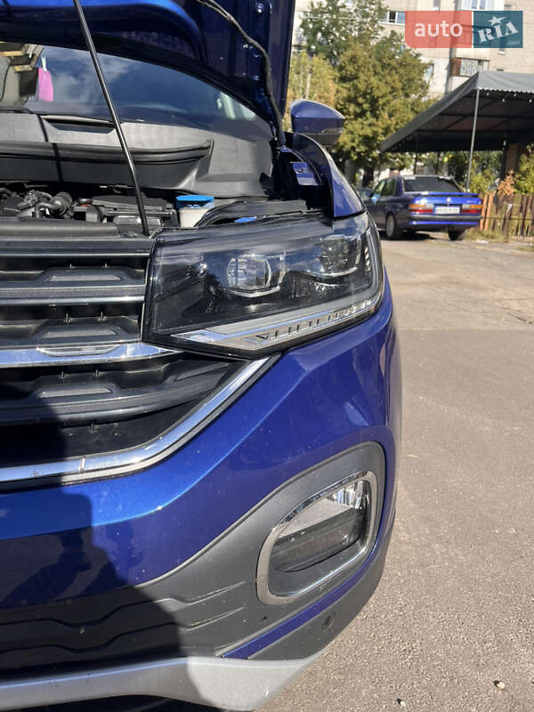 Внедорожник / Кроссовер Volkswagen T-Cross 2020 в Киеве