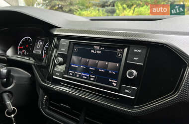 Внедорожник / Кроссовер Volkswagen T-Cross 2022 в 