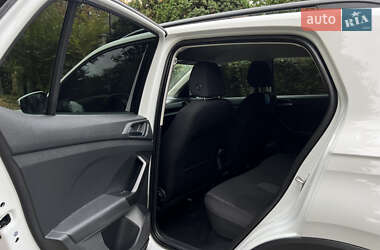 Внедорожник / Кроссовер Volkswagen T-Cross 2022 в 
