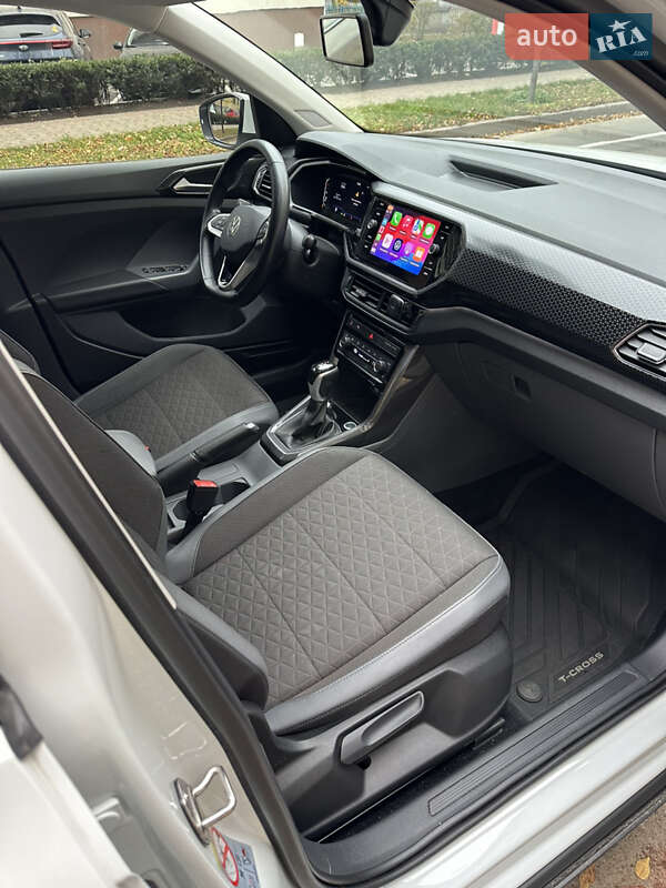 Позашляховик / Кросовер Volkswagen T-Cross 2021 в Києві