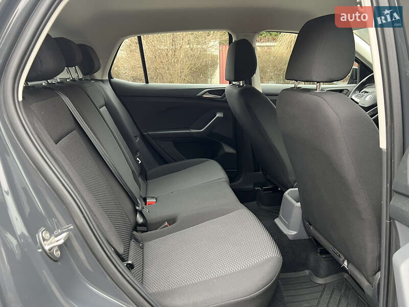 Внедорожник / Кроссовер Volkswagen T-Cross 2020 в Киеве