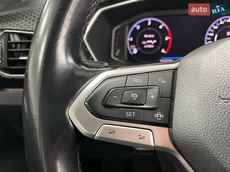 Внедорожник / Кроссовер Volkswagen T-Cross 2020 в Киеве