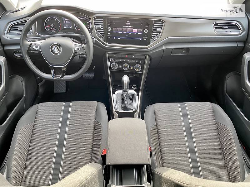 Внедорожник / Кроссовер Volkswagen T-Roc 2019 в Киеве