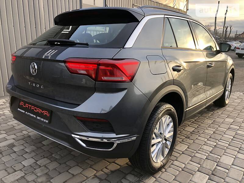 Позашляховик / Кросовер Volkswagen T-Roc 2019 в Києві
