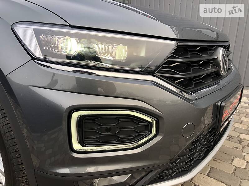 Позашляховик / Кросовер Volkswagen T-Roc 2019 в Києві