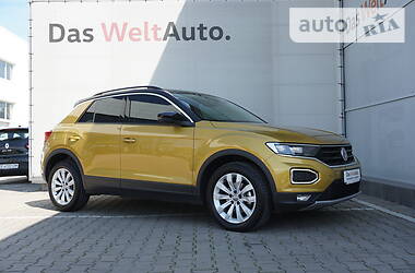 Внедорожник / Кроссовер Volkswagen T-Roc 2019 в Черновцах