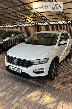 Внедорожник / Кроссовер Volkswagen T-Roc 2019 в Николаеве