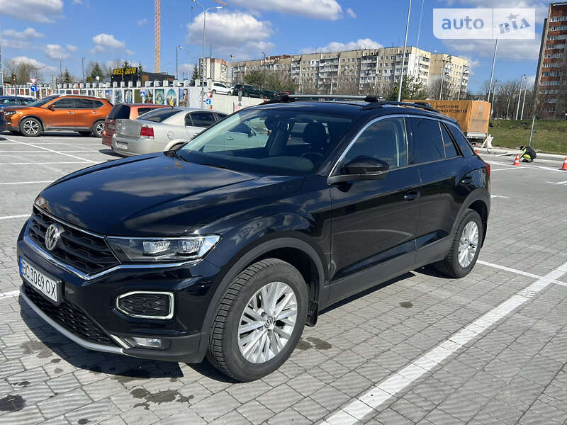 Позашляховик / Кросовер Volkswagen T-Roc 2019 в Львові