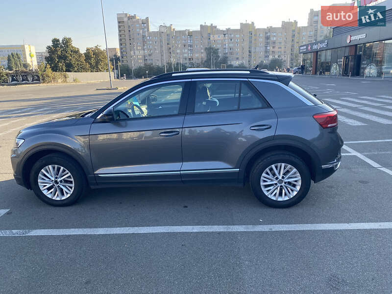 Volkswagen T-Roc 2021
