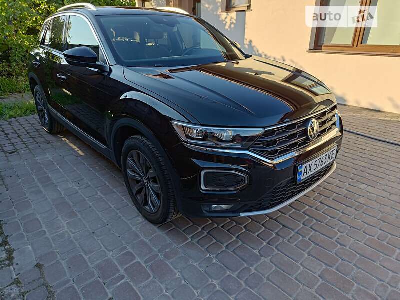 Позашляховик / Кросовер Volkswagen T-Roc 2021 в Харкові