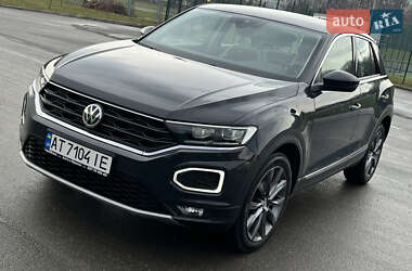 Внедорожник / Кроссовер Volkswagen T-Roc 2018 в Ивано-Франковске