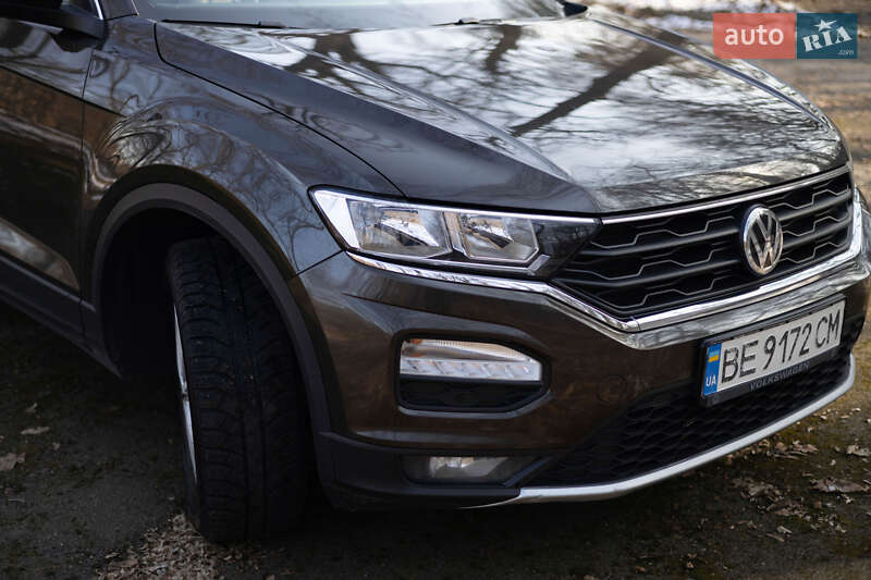 Внедорожник / Кроссовер Volkswagen T-Roc 2019 в Устиновке