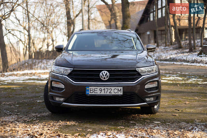 Внедорожник / Кроссовер Volkswagen T-Roc 2019 в Устиновке