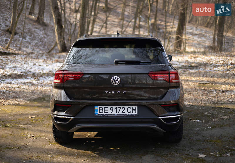 Внедорожник / Кроссовер Volkswagen T-Roc 2019 в Устиновке