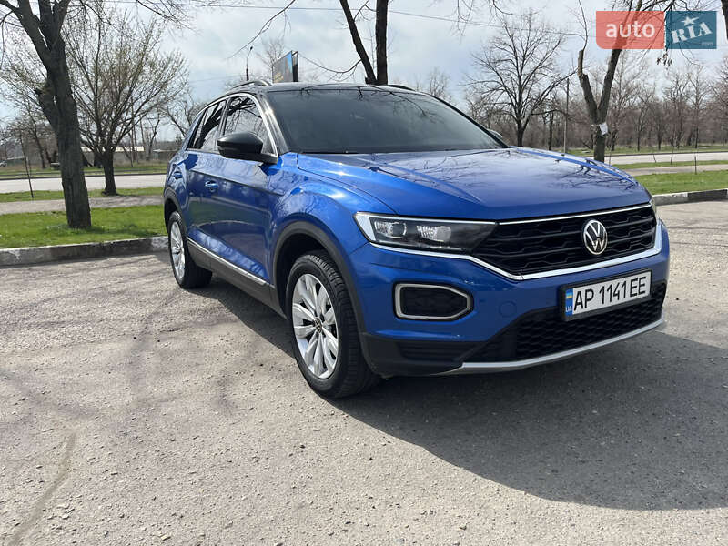 Volkswagen T-Roc 2021