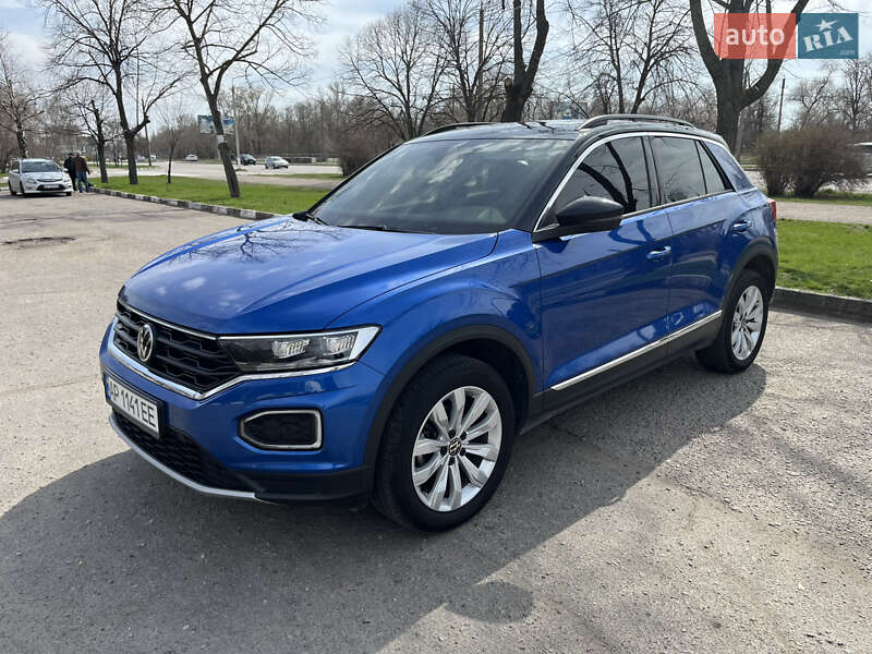 Внедорожник / Кроссовер Volkswagen T-Roc 2021 в Запорожье