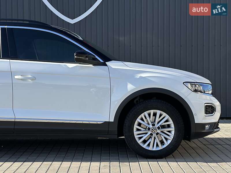 Позашляховик / Кросовер Volkswagen T-Roc 2021 в Мукачевому