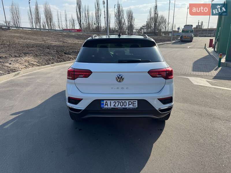 Внедорожник / Кроссовер Volkswagen T-Roc 2019 в Киеве