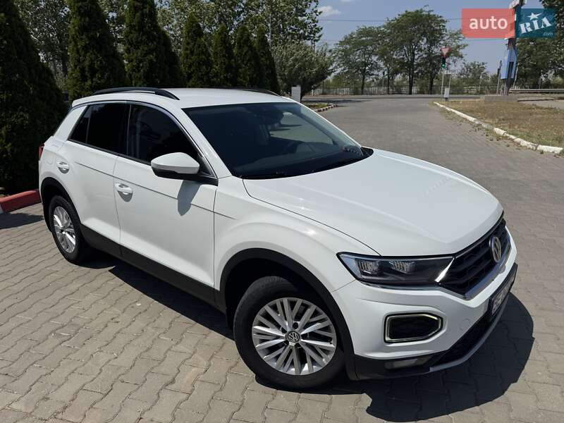 Volkswagen T-Roc 2019