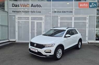 Внедорожник / Кроссовер Volkswagen T-Roc 2019 в Киеве