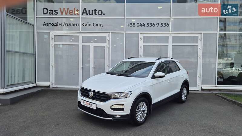 Внедорожник / Кроссовер Volkswagen T-Roc 2019 в 