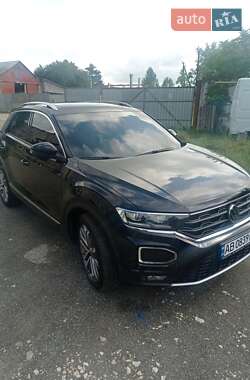 Внедорожник / Кроссовер Volkswagen T-Roc 2021 в Ярмолинцах