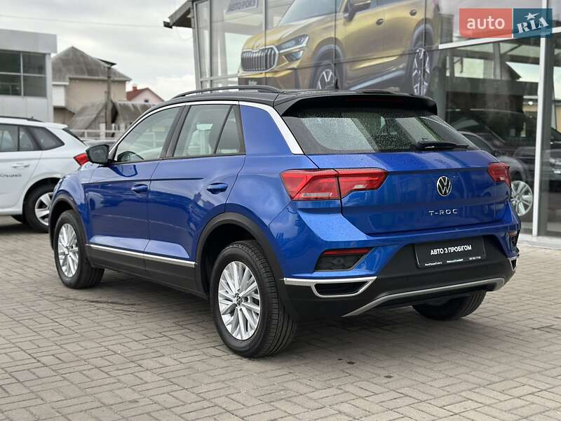 Внедорожник / Кроссовер Volkswagen T-Roc 2021 в Киеве