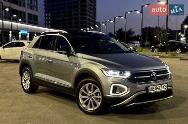 Позашляховик / Кросовер Volkswagen T-Roc 2022 в Дніпрі