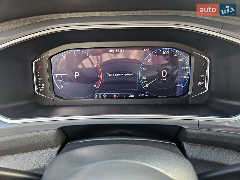Внедорожник / Кроссовер Volkswagen T-Roc 2024 в Киеве