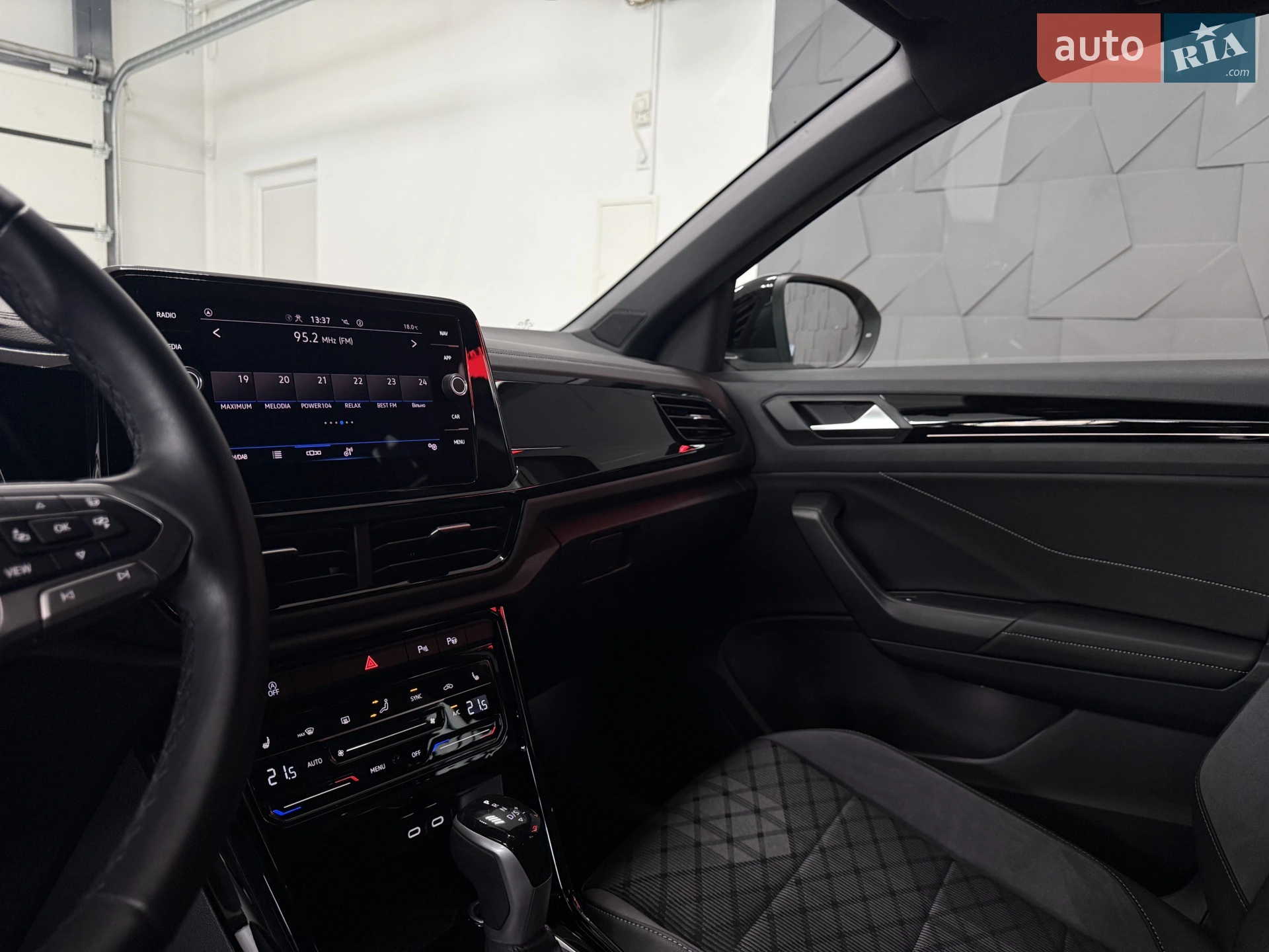 2024 Volkswagen T-Roc - мініатюра 40