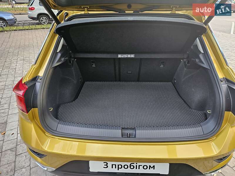 Внедорожник / Кроссовер Volkswagen T-Roc 2020 в Киеве
