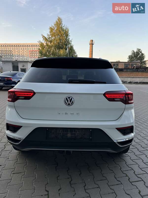 Позашляховик / Кросовер Volkswagen T-Roc 2019 в Києві фото 12 Позашляховик / Кросовер Volkswagen T-Roc 2019 в Києві
