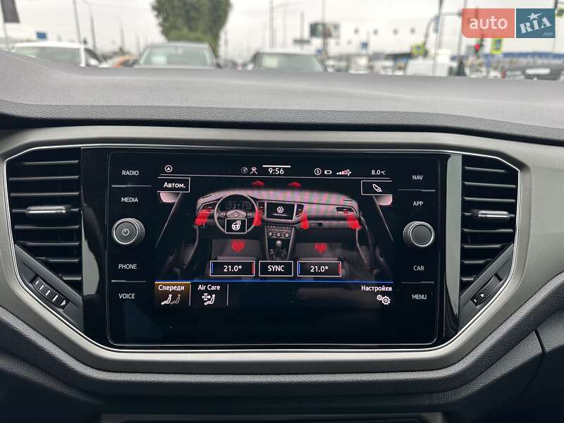 Внедорожник / Кроссовер Volkswagen T-Roc 2021 в Киеве