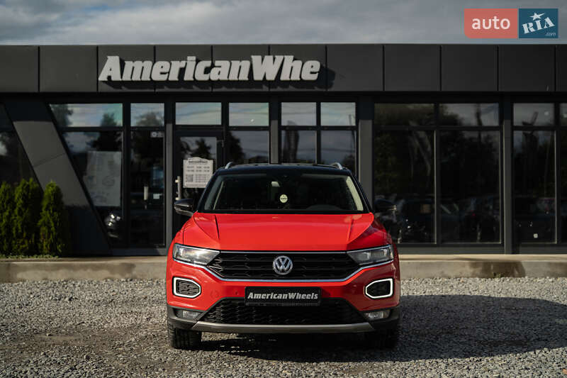 Позашляховик / Кросовер Volkswagen T-Roc 2019 в Чернівцях фото 2 Позашляховик / Кросовер Volkswagen T-Roc 2019 в Чернівцях