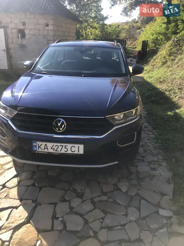 Volkswagen T-Roc 2020 VIN WVGZZZA1ZMV063459 фото оголошення 19 з 48