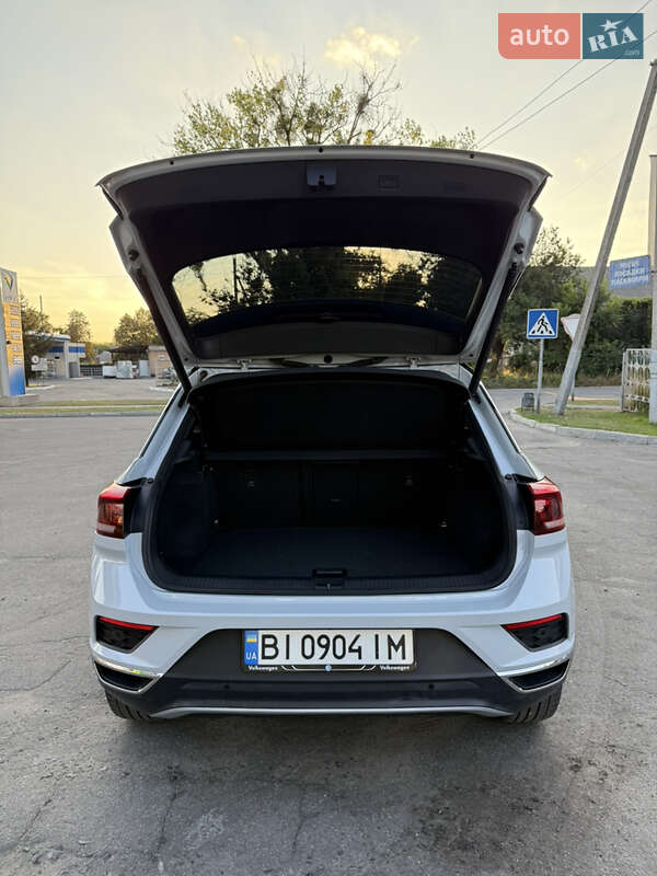 Внедорожник / Кроссовер Volkswagen T-Roc 2021 в Киеве фото 9 Внедорожник / Кроссовер Volkswagen T-Roc 2021 в Киеве