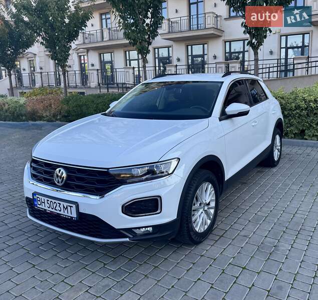 Внедорожник / Кроссовер Volkswagen T-Roc 2019 в Одессе