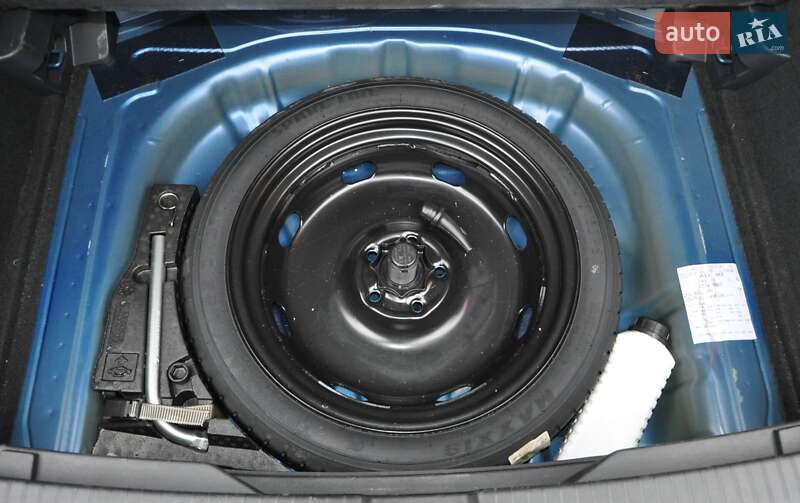 Внедорожник / Кроссовер Volkswagen T-Roc 2019 в Одессе фото 9 Внедорожник / Кроссовер Volkswagen T-Roc 2019 в Одессе