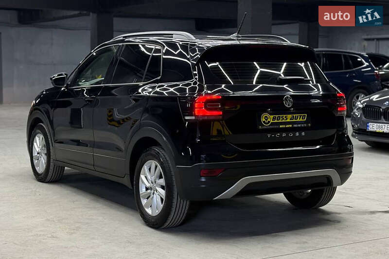Позашляховик / Кросовер Volkswagen T-Roc 2020 в Чернівцях фото 4 Позашляховик / Кросовер Volkswagen T-Roc 2020 в Чернівцях