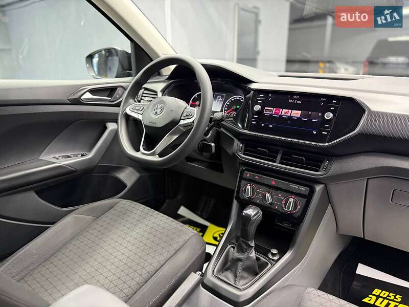 Позашляховик / Кросовер Volkswagen T-Roc 2020 в Чернівцях фото 23 Позашляховик / Кросовер Volkswagen T-Roc 2020 в Чернівцях