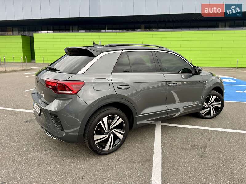 Позашляховик / Кросовер Volkswagen T-Roc 2024 в Києві фото 18 Позашляховик / Кросовер Volkswagen T-Roc 2024 в Києві