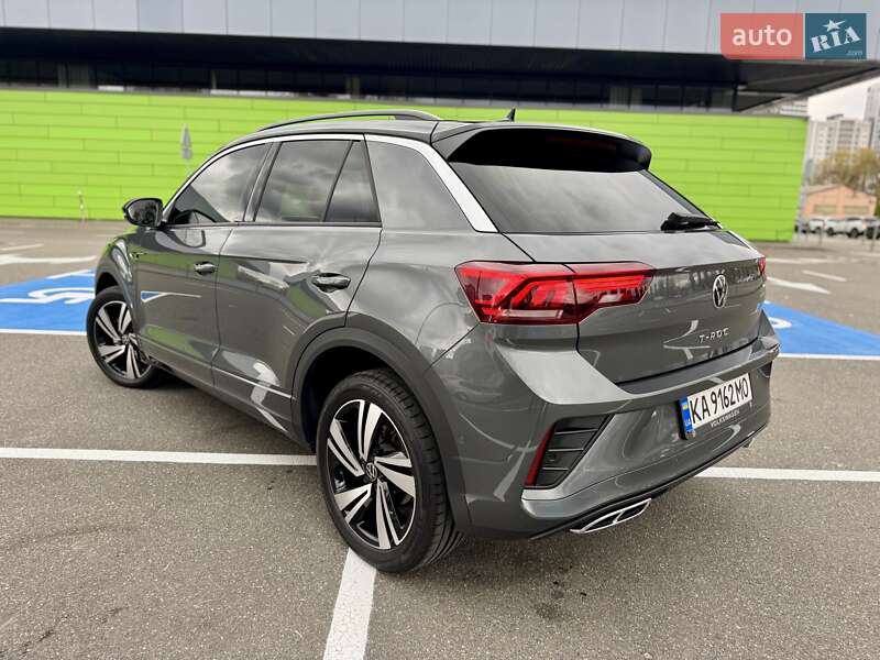 Позашляховик / Кросовер Volkswagen T-Roc 2024 в Києві фото 23 Позашляховик / Кросовер Volkswagen T-Roc 2024 в Києві