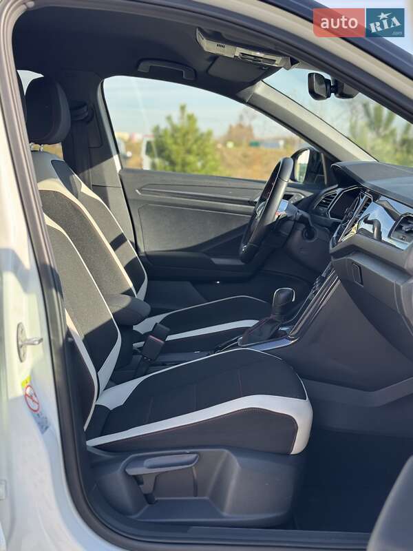 Внедорожник / Кроссовер Volkswagen T-Roc 2019 в Хмельницком фото 10 Внедорожник / Кроссовер Volkswagen T-Roc 2019 в Хмельницком