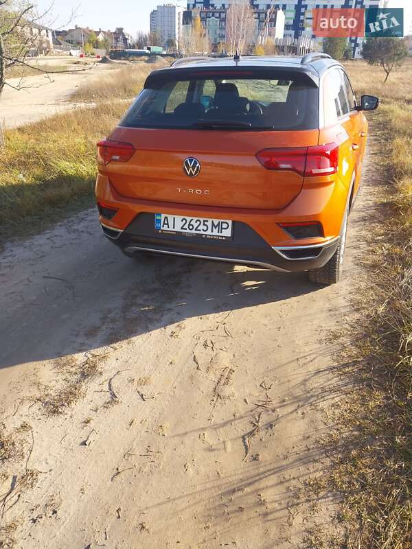 Позашляховик / Кросовер Volkswagen T-Roc 2020 в Києві фото 6 Позашляховик / Кросовер Volkswagen T-Roc 2020 в Києві