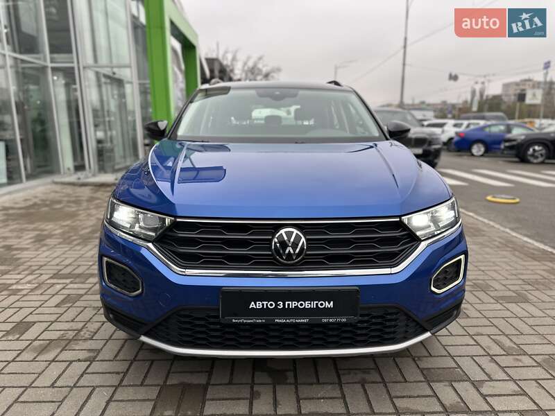 Внедорожник / Кроссовер Volkswagen T-Roc 2021 в Киеве фото 8 Внедорожник / Кроссовер Volkswagen T-Roc 2021 в Киеве