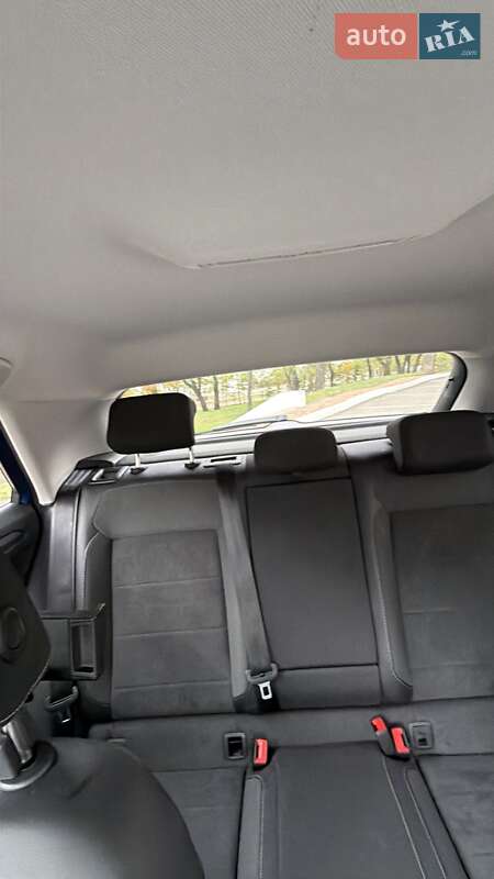 Внедорожник / Кроссовер Volkswagen T-Roc 2022 в Одессе